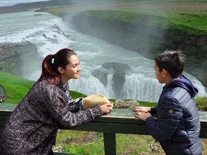 Kebersamaan Maudy Koesnaedi dan Putranya yang Bikin Hati Adem