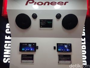 Head Unit dengan Koneksi Nirkabel dari Pioneer Head Unit dengan Koneksi Nirkabel dari Pioneer