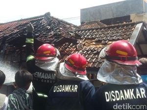 Seorang Nenek Tewas Terjebak Kebakaran Rumah di Garut