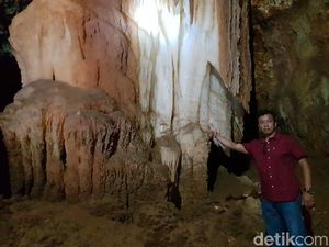 Ditemukan Gua Bawah Tanah di Tuban, Dalamnya Penuh Stalagtit Ditemukan Gua Bawah Tanah di Tuban, Dalamnya Penuh Stalagtit