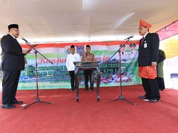 Mendes Lantik Pejabatnya di Lapangan Terbuka Kawasan Transmigrasi