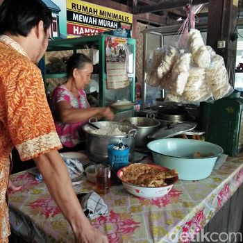 Sedep Miroso! 'Jangan Tholo' Bikinan Mbah Kebo Khas Kulon Progo