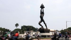 Patung Bundaran Senayan Makin Cantik Jelang Asian Games