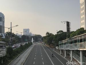 45 Drone Akan Terbang di Monas-Semanggi Saat Senam Poco-poco Massal 45 Drone Akan Terbang di Monas-Semanggi Saat Senam Poco-poco Massal