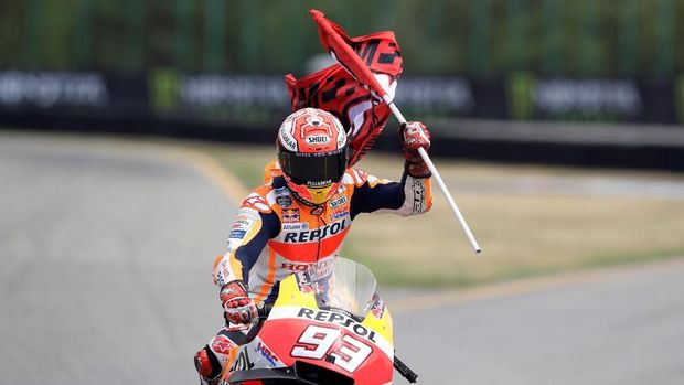 Marc Marquez masih berada di posisi teratas klasemen sementara. (