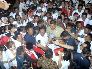 Hanura: Jangan Buru-buru Baper Tuduh Jokowi Suruh Relawan Tawuran