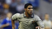 Pada 2004, Barcelona melepas Ricardo Quaresma ke Porto, yang menjadi bagian dari transfer Deco. Di Porto, karier Quaresma meredup sehingga ia kembali dilego ke Inter Milan pada 2008. (Foto: Clive Mason/Getty Images)