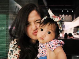 Sisi Keibuan Tasya Kamila