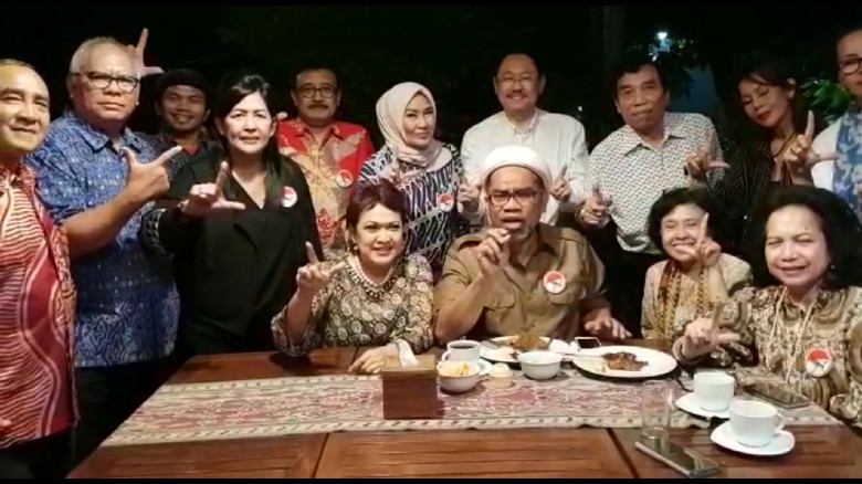 Ngabalin dan Pro-Jokowi Serukan Lanjutkan-Lawan-Libas, Ini Maksudnya Ngabalin dan Pro-Jokowi Serukan Lanjutkan-Lawan-Libas, Ini Maksudnya