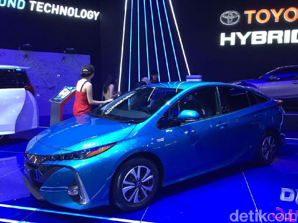 Prius PHEV Mau Dibeli Borongan, Perusahaan Mana Nih? Prius PHEV Mau Dibeli Borongan, Perusahaan Mana Nih?