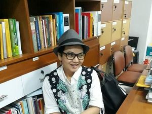 Kekinian, Ini Gaya Milenial Prof Susi Calon Hakim Konstitusi