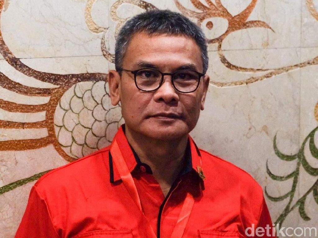 Dipindah ke Komisi III Jelang Uji Calon Kapolri, Ini Kata Johan Budi Dipindah ke Komisi III Jelang Uji Calon Kapolri, Ini Kata Johan Budi