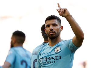 Aguero Lewati 200 Gol di City Aguero Lewati 200 Gol di City