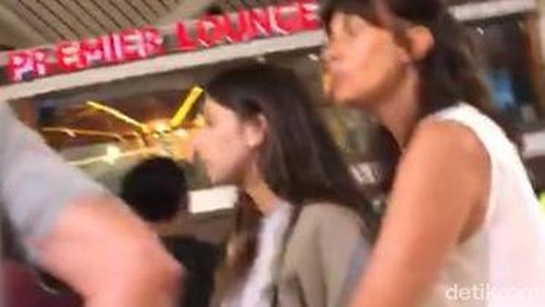 Foto: Kepanikan di Bandara Bali Saat Diguncang Gempa Lombok 7 SR