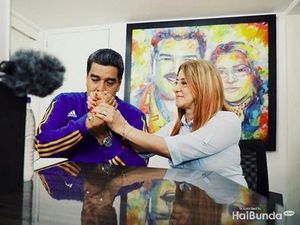 Foto-foto Romantis Presiden Venezuela Bersama Istrinya