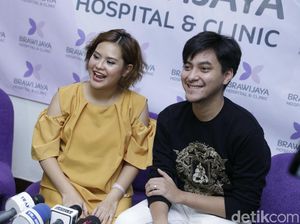 Mytha Lestari Bersyukur Suami Siap Siaga Bantu Urus Anak Mytha Lestari Bersyukur Suami Siap Siaga Bantu Urus Anak