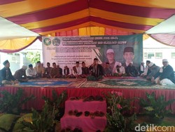 Ulama dan Santri Purwakarta Rapatkan Barisan Dukung Jokowi
