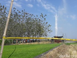 Air Campur Lumpur Menyembur di Ngawi, Semburannya Setinggi 30 Meter