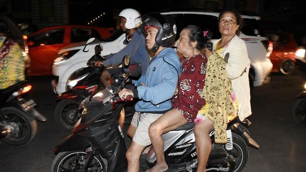 Simpang Siur Info Gempa Picu Kepanikan Warga Lombok