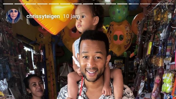 Momen Bahagia John Legend dan Chrissy Teigen Sebelum Gempa Lombok