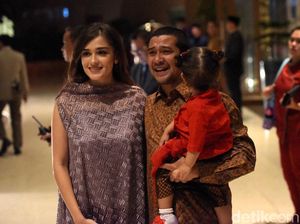 Dinanti-nanti Balik ke Sinetron, Yasmine Wildblood Masih Fokus Urus Anak Dinanti-nanti Balik ke Sinetron, Yasmine Wildblood Masih Fokus Urus Anak