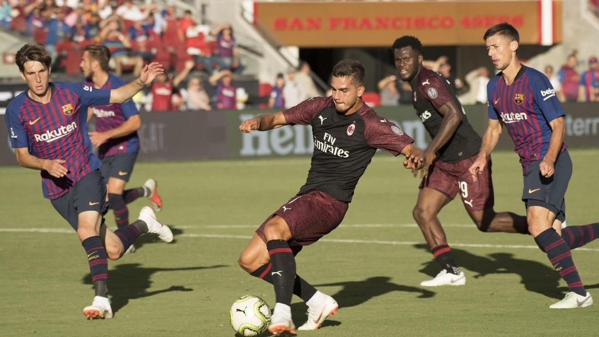 Gol Andre Silva menangkan Milan atas Barcelona. (Foto: Kyle Terada-USA TODAY Sports/REUTERS)