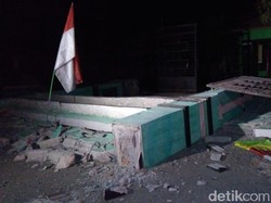 Bantu Korban Gempa NTB: PKS Sumbang Gaji, PDIP dkk Turun Lapangan