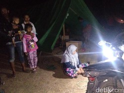 Belum Ada Bantuan, Pengungsi di Bayan Lombok Utara Kekurangan Makanan