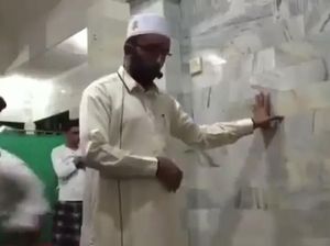 Imam di Bali Tetap Khusyuk Salat Saat Gempa, Ini Kesaksian Makmum