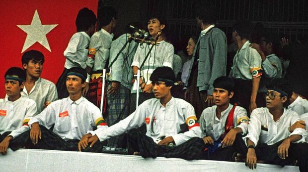 Mantan Tapol Myanmar Sulit Melupakan Perjuangan 30 Tahun Lalu