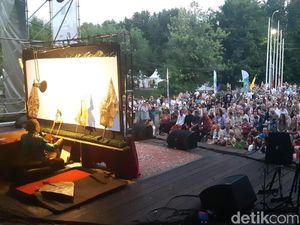 Di Sumut, MPR Sosialisasikan 4 Pilar Lewat Wayang Kulit Di Sumut, MPR Sosialisasikan 4 Pilar Lewat Wayang Kulit