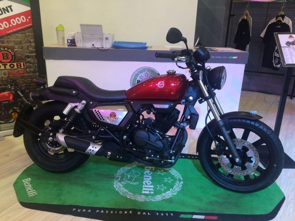 Tunjukkan Eksistensinya, Benelli Luncurkan Motor Retro Murah Tunjukkan Eksistensinya, Benelli Luncurkan Motor Retro Murah