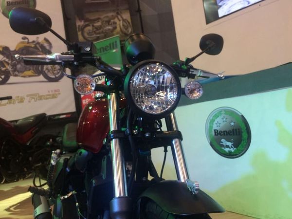 Benelli Kenalkan Motor Retro Murah Rp 30,8 Juta