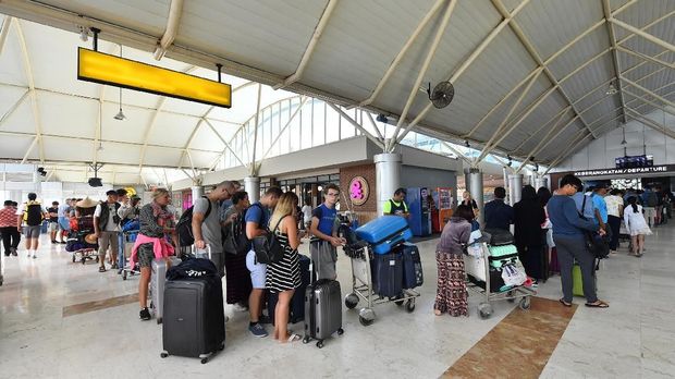 Tiket Pesawat dari Bandara Lombok Praya ke Luar NTB Habis