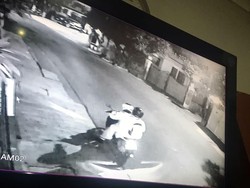 Usut Pelempar Molotov, Polisi Cek CCTV di Rumah Kapitra di Labfor