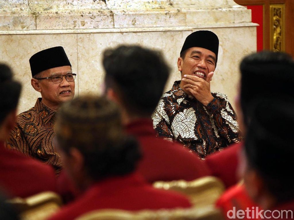 Ikatan Mahasiswa Muhammadiyah Temui Jokowi di Istana