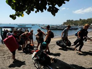 Evakuasi Turis dari Gili Trawangan Dilanjutkan