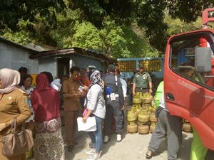 Jelang Idul Adha, Pertamina Operasi Pasar Elpiji 3 Kg di Parepare