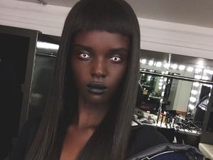 Model Berkulit Hitam Legam Bakal Tampil Perdana di Show Victorias Secret