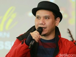 Lirik dan Chord Aku Bisa Menjadi Kekasih oleh Padi