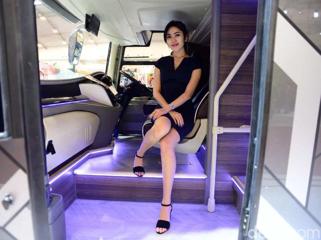 Ada yang Cantik di Bus-bus Komersial di GIIAS 2018 Ada yang Cantik di Bus-bus Komersial di GIIAS 2018