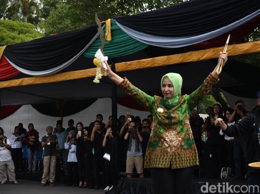 Jember Fashion Carnaval Telah Dimulai, Catat Jadwalnya Jember Fashion Carnaval Telah Dimulai, Catat Jadwalnya