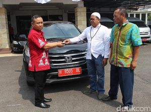Nyebrang Partai, Wakil Ketua DPRD Kab Semarang Kembalikan Mobdin
