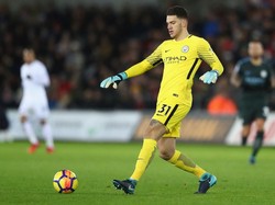 Tren Kiper yang Kian Jago Mengoper di Liga Inggris