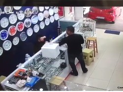 Viral Pemukulan di Toko Arloji Pontianak, Pelaku Ditangkap