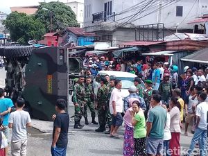 Ini Penampakan Panser Tarantula yang Terguling di Ambon Ini Penampakan Panser Tarantula yang Terguling di Ambon