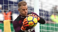 Burnley mengeluarkan 29,5 juta pound sterling untuk belanja pemain. Joe Hart salah satu pemain rekurtan barunya. (Foto: Christopher Lee/Getty Images)