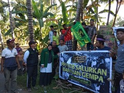 Beri Bantuan, PPP Datangi Lokasi Gempa Lombok Terparah