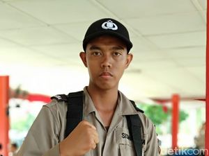 Tukang Sol Sepatu di Jembatan Ampera Lolos Seleksi Bintara Polri