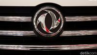Sama-sama Mobil China, Larisan Wuling atau DFSK?